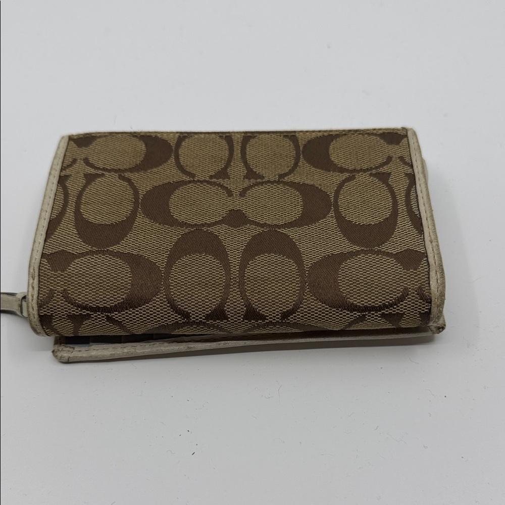 Coach Men's Beige Leather Wallet - Picture 2 of 3
